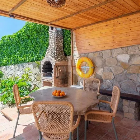 Casa Lirios - La Higuera By Ruralidays